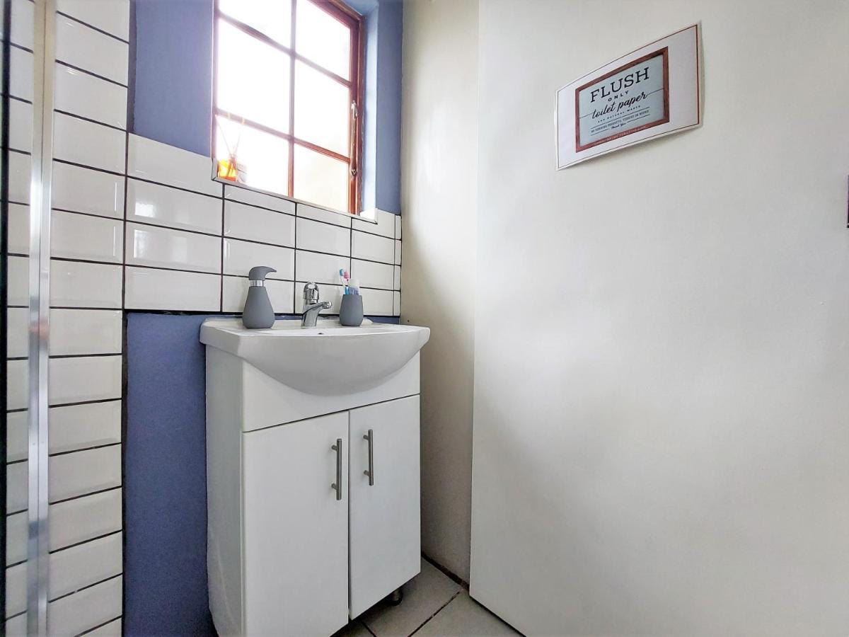Upmarket Off Grid Cottage On Organic Farm In Secure Estate Howick Zewnętrze zdjęcie